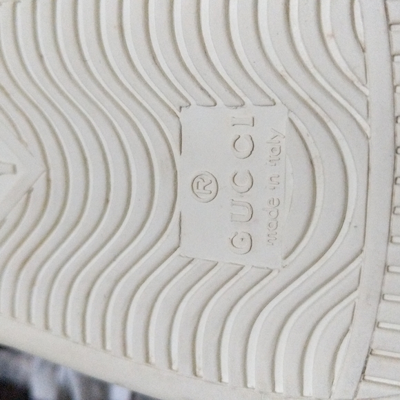 GUCCI SNEAKERS - Picture 12 of 16